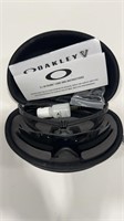 OAKLEY  SUNGLASSES W / XTRA LENSES