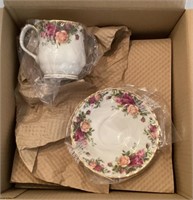 Royal Albert Old Country Roses 5-pc place setting