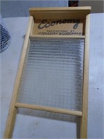 24" x 12"Econamy Ribbed Glass Washboard