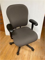 Office chair. Adjustable height & arm rests. Cloth