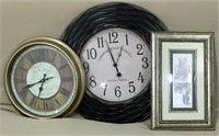 Pair of Battery Operated Wall Clocks and