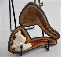 Vintage Meerschaum Pipe in fitted case