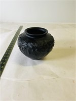 Black glass plant pot