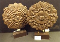 2 Wooden Accent Pieces