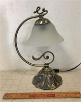 FROSTED SHADE LAMP
