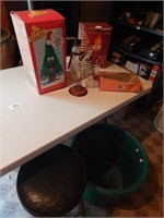 Christmas items, stool