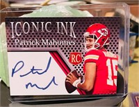 Patrick Mahomes Iconic Ink Autograph Rookie Card