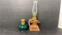 Two finger lamps