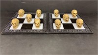 Board game with skulls as chips
