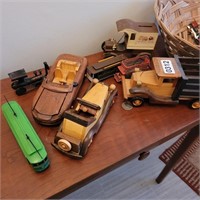 Lot  of 8 Wood Metal Cars Trucks Buses Trains