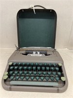 SKYRITER Smith Corona typewriter