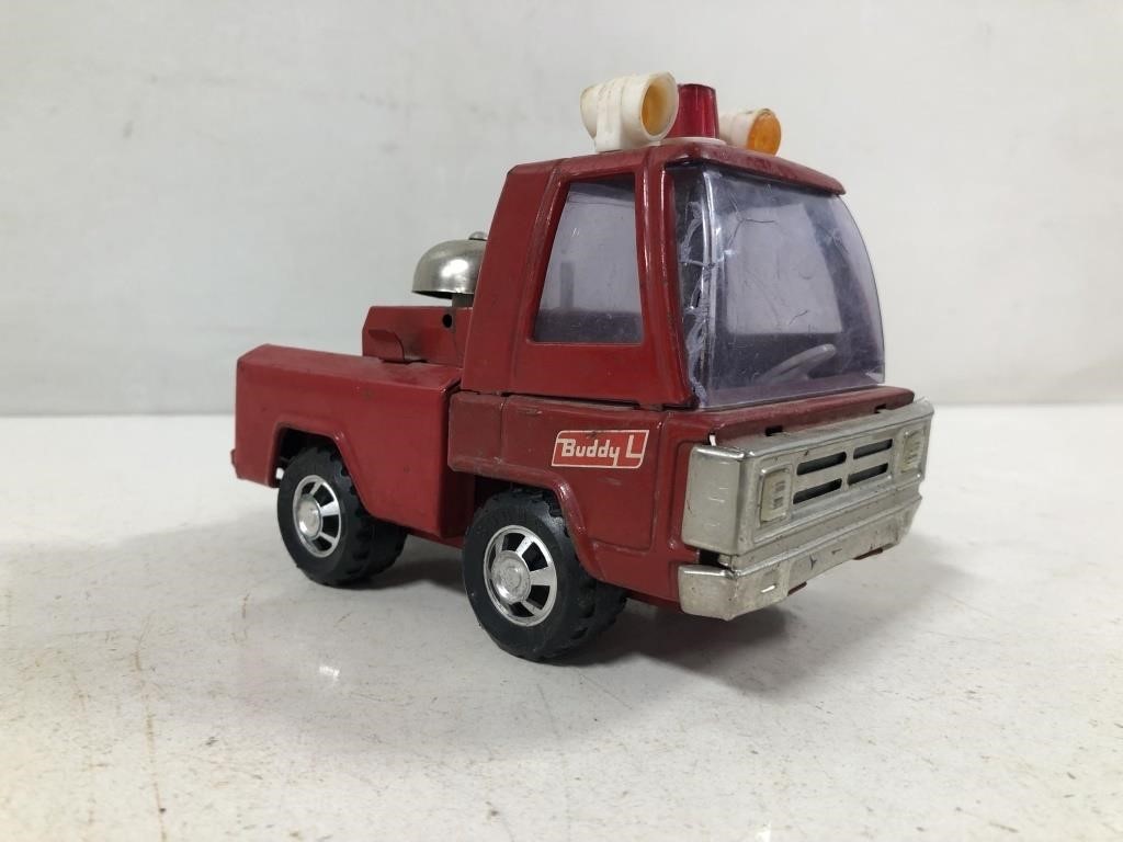 VINTAGE BUDDY L RED TRUCK