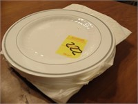 7 Plastic Catering Plates