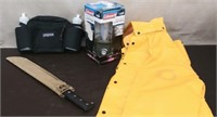 Box Machete, Lantern, Raincoat XXL, Waist Pack