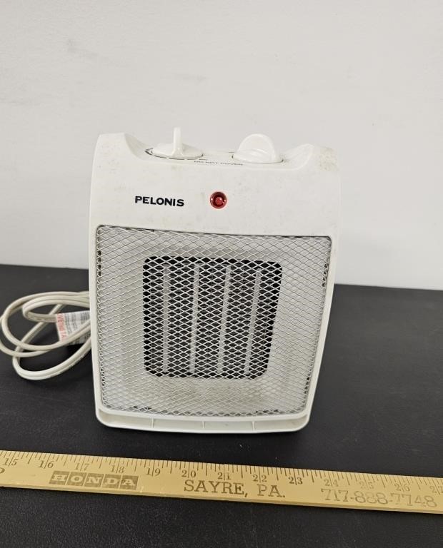 Pelonis Small Heater