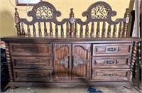 Vintage Dresser & Headboard AS-IS Check pics /