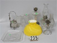 LOT: KEROSENE LAMPS, PRESSED GLASS, ETC.: