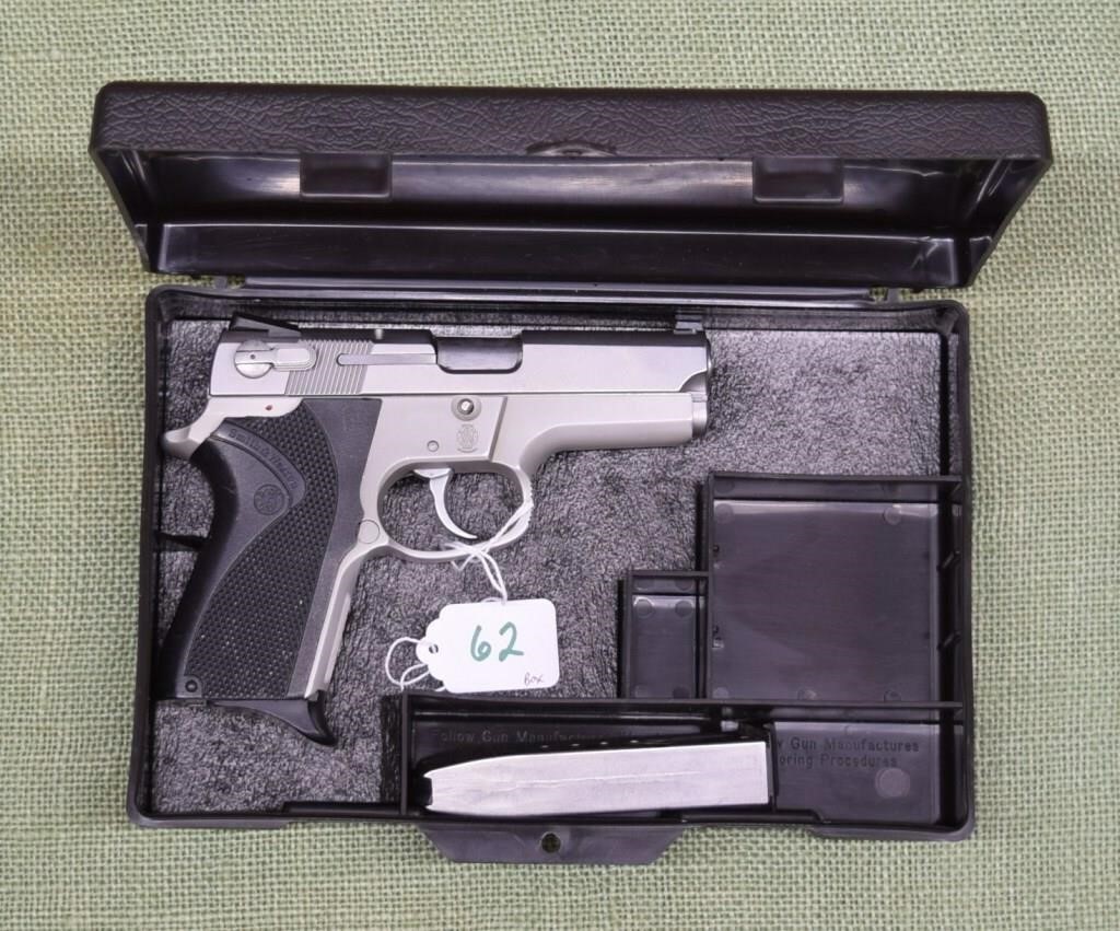 December 12 Gun Auction