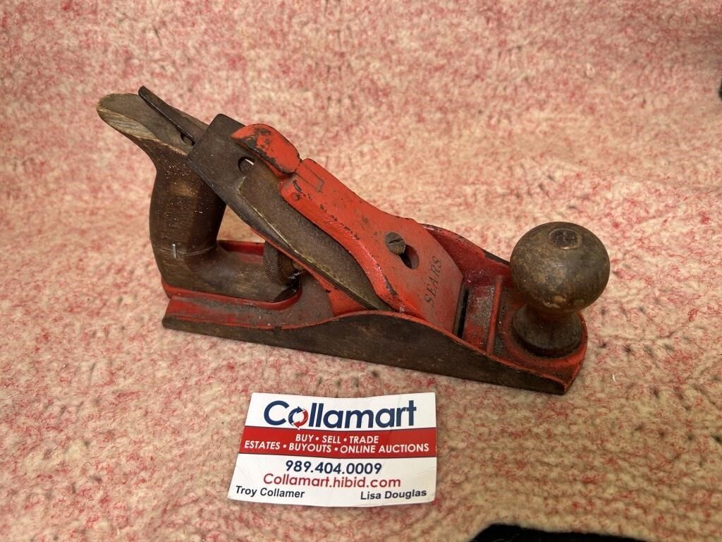 Hand Plane Red