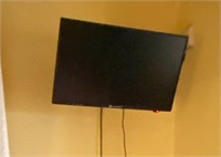 2 used TV with wall mount brackets