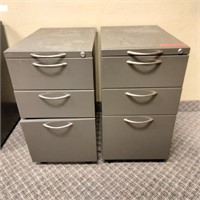 (2) 3 Drawer File Cabinets 15"x27"x22"  (R# 203)