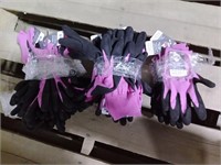 (32) Pairs Of Protector Ladies Gardening Gloves