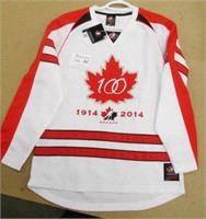 New Team Canada 100 ANN Size M Jersey