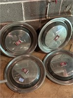 4 VINTAGE CAR HUB CAPS FOR OLDSMOBILE