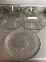 Glass mixing nesting bowls