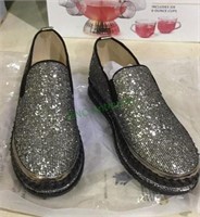 New ladies flashy Jolimall sparkly shoes indicate