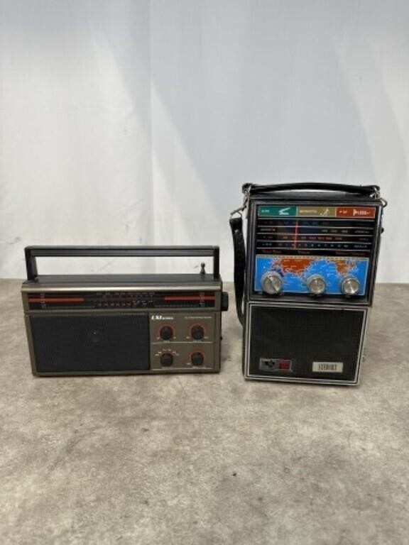 Vintage AM FM Radios