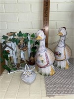 Box of home decor, ducks, trinket box, birdhouse