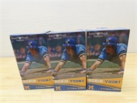 (3)Robin Yount bobble head figures.