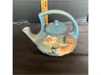 Roseville Magnolia Teapot 4