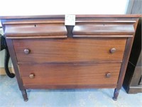 Sligh Empire Style 4 Drawer Dresser (44x36")