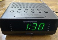 Emerson Smart Set Radio Alarm