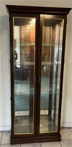 Lighted Mirrored Back  Display Cabinet w/ Glass