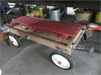 Town & Country Radio Flyer Wagon