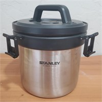 Stanley Stay Hot Camp Crock