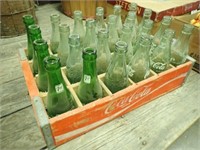Coca Cola Crate w/ (20) Coke + 7-Up Bottles