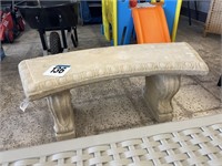 41" CONCRETE CURVED BENCH