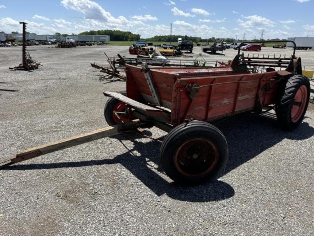 Manure spreader