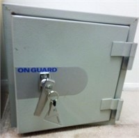 J - ON GUARD SAFE W/ KEY 15X15X15" (M23)