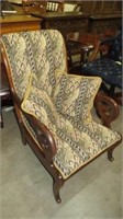 WOOD/UPHOLSTERED ARM CHAIR W/GOOSENECK ARMS