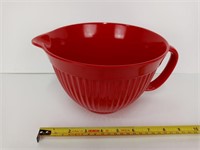 Heavy Plastic Spouted Mixing Bowl