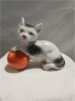 Vintage Cat Figurine Japan