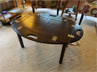 VINTAGE WOODEN SERVING TRAY COFFEE TABLE