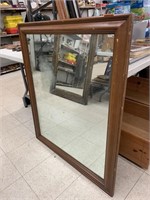 Mirror
Approx 33in x 39in