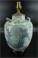 Chinese Blue and White Porcelain Vessel Table Lamp