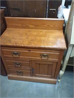 Oak dry sink